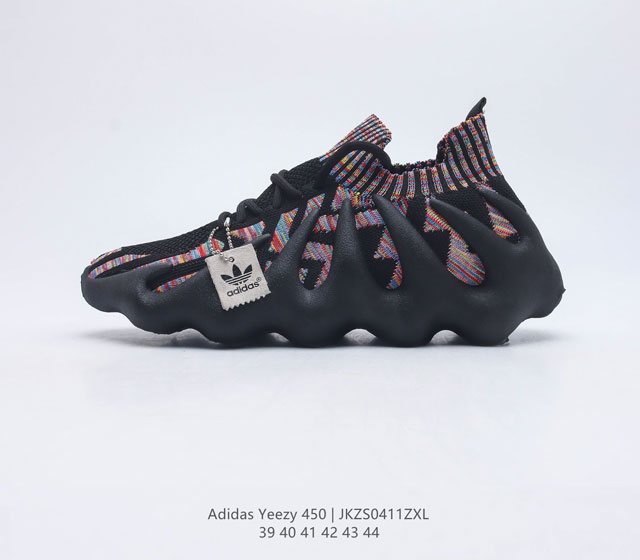 阿迪达斯 adidas Yeezy 450 侃爷椰子 贾斯丁比伯同款 编织袜套鞋 该系列搭配夸张的锯齿中底设计 独特的上翻结构十分符合各路球鞋玩家给他的爱称