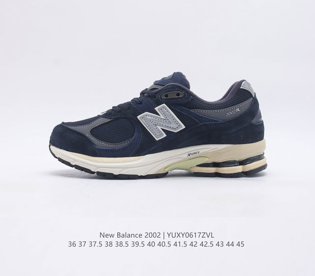 NB 系列 新百伦 New Balance 2002R 跑鞋 沿袭了面世之初的经典科技 以 ENCAP 中底配以升级版 N-ERGY 缓震物料 鞋面