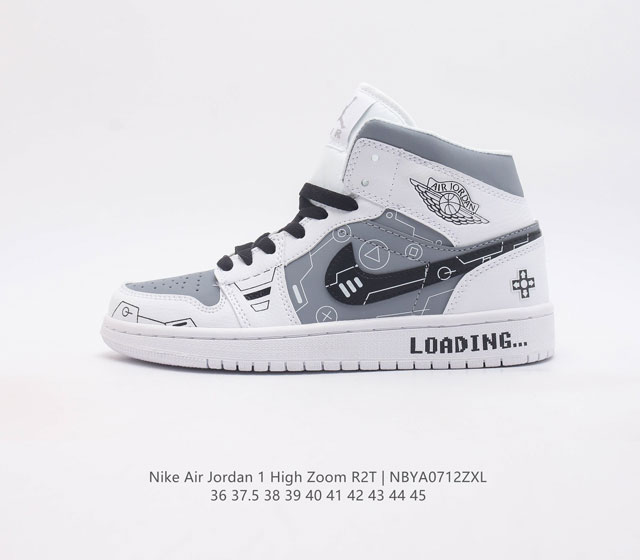 耐克 Nike Air Jordan 1 High Zoom R2T 篮球鞋运动鞋 穿上此款运动鞋畅享舒适脚感 匠心设计令经典运动鞋舒适升级 结合优质鞋面和舒适