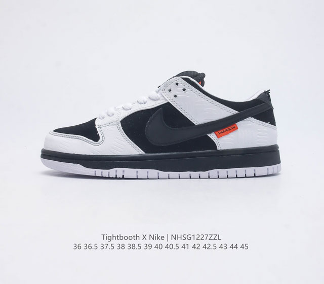 真标 耐克 Tightbooth X Nike Sb Dunk Low 联名熊猫运动鞋 经典滑板鞋 鞋面采用麂皮和皮革材质打造 带来不俗的视觉层次感 其中在白色