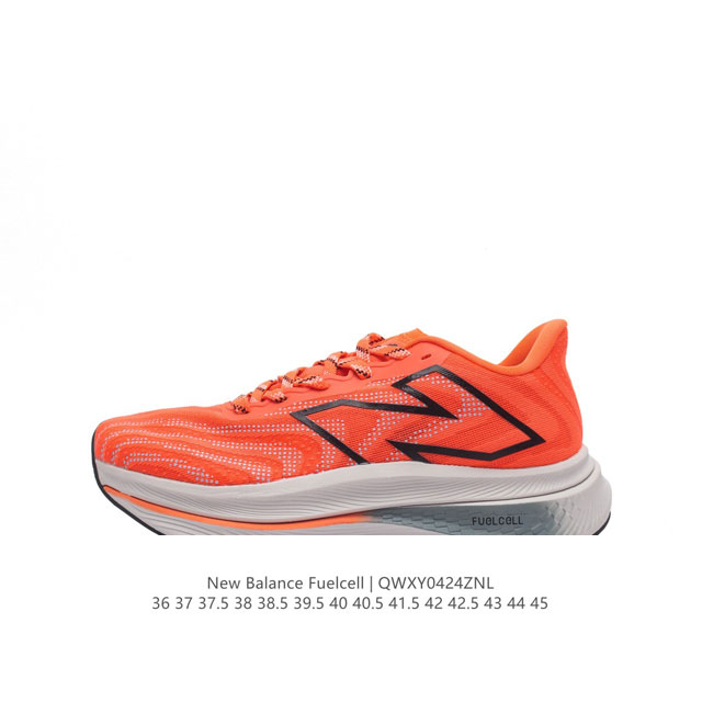 公司级 新百伦 New Balance Nb 男女鞋rc Elite系列mrcxca3马拉松专业竞速碳板跑步鞋。搭载全新升级的全脚掌，Fuelcell科技中底，