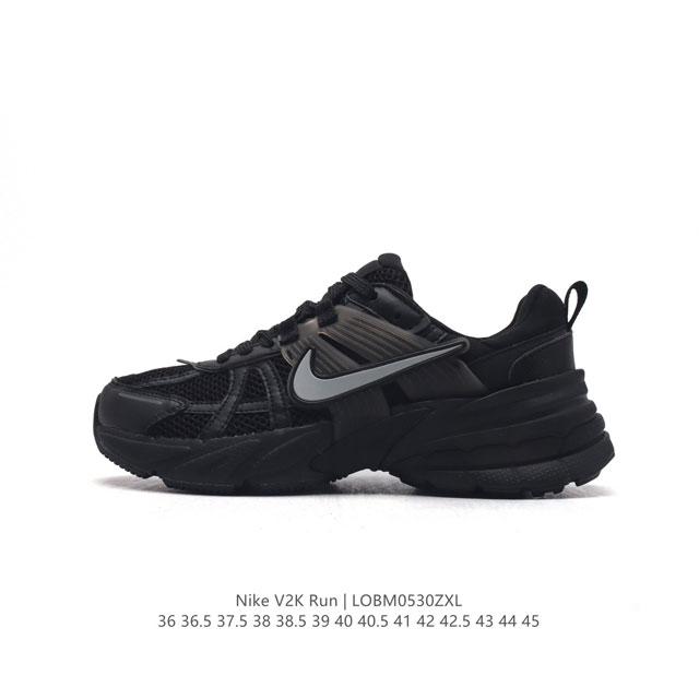 Nike 耐克 V2K Run 减震防滑 复古低帮跑步鞋 超火复古跑鞋，采用太空革组合呼吸网眼布鞋面材质，搭载正确4层组合底模，嵌入tpu加固稳定模块,双层md