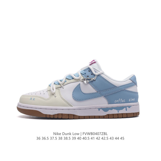 耐克 Nike Dunk Low Retro 运动鞋复古解构绑带板鞋 双鞋带。作为 80 年代经典篮球鞋款，起初专为硬木球场打造，后来成为席卷街头的时尚标杆，现