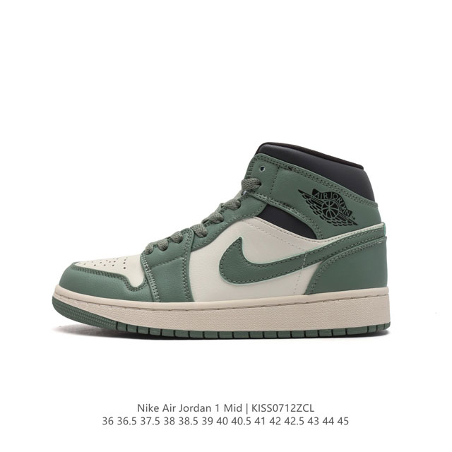 头层皮 耐克 Nike Air Jordan 1 Mid 男女子篮球鞋时尚轻盈板鞋aj1乔1运动鞋 乔丹一代 高帮复古休闲篮球鞋 。Air Jordan 1 M - 点击图像关闭