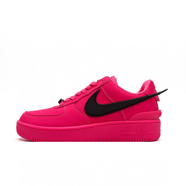 公司级福利耐克 空军一号 Af1 低帮休闲板鞋 Ambush X Nk Air Force 1'07 Low Sp 空军一号联名标志性的swoosh延伸至鞋跟之 - 点击图像关闭