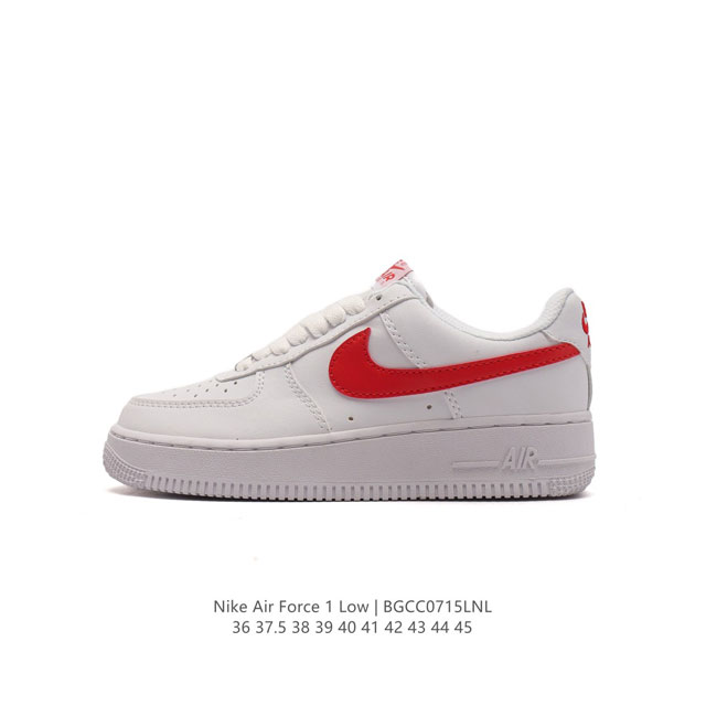 耐克 Nike Air Force 1 '07 Low 空军一号含气垫 低帮百搭厚底增高休闲运动板鞋。柔软、弹性十足的缓震性能和出色的中底设计，横跨复古与现代的 - 点击图像关闭