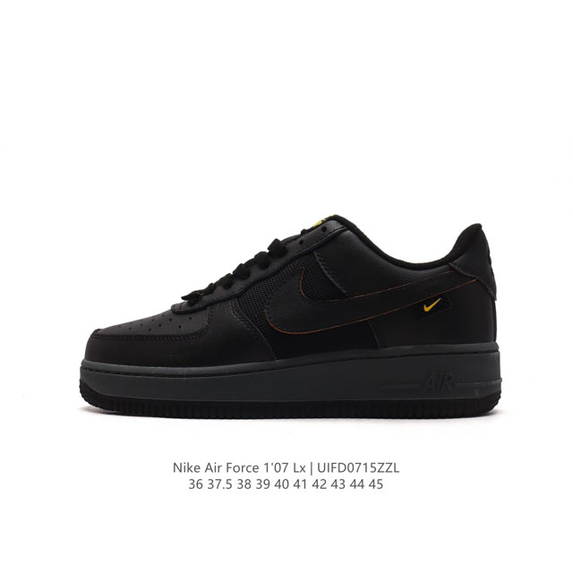 耐克 Nike Air Force 1 '07 Low 空军一号含气垫 低帮百搭厚底增高休闲运动板鞋。柔软、弹性十足的缓震性能和出色的中底设计，横跨复古与现代的 - 点击图像关闭