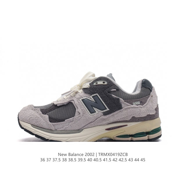 新百伦 New Balance 2002R 跑鞋 男女运动鞋 潮老爹鞋。沿袭了面世之初的经典科技，以 Encap 中底配以升级版 N-Ergy 缓震物料。鞋面则 - 点击图像关闭