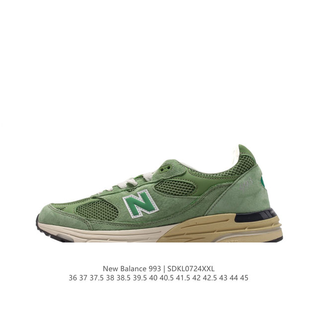 公司级 Newbalance 新百伦993系列美产老爹鞋总统经典复古运动鞋纽巴伦993总统慢跑鞋。卓越的舒适性与经典风格相得益彰，打造出我们的 Made In